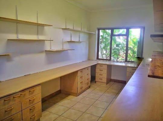 To Let 2 Bedroom Property for Rent in Hoekwil Western Cape